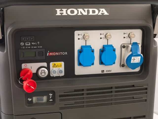 Бензиновый инверторный генератор Honda EU70is